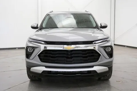 Photos of 2026 Chevrolet TrailBlazer LT for sale in Chillicothe, OH at Chillicothe Truck