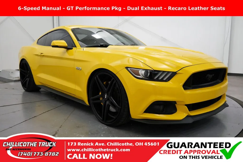 2015 Ford Mustang GT Premium Coupe's photo