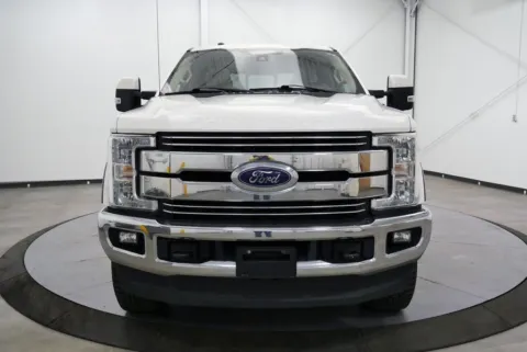Photos of 2017 Ford F-250SD Lariat for sale in Chillicothe, OH at Chillicothe Truck