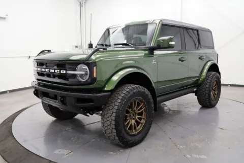 Another view of 2022 Ford Bronco Outer Banks for sale in Chillicothe, OH at Chillicothe Truck