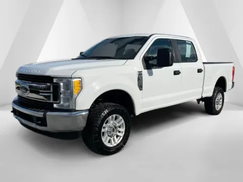 More photos of 2017 Ford F-350SD at Chillicothe Truck, OH