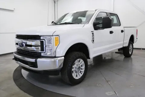 Another view of 2017 Ford F-350SD XL for sale in Chillicothe, OH at Chillicothe Truck