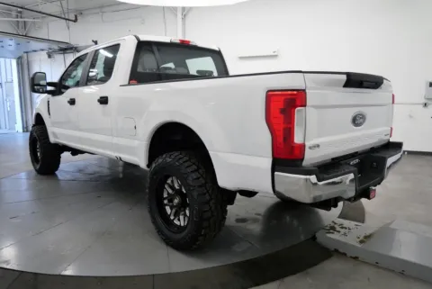 More photos of 2017 Ford F-350SD XL at Chillicothe Truck, OH