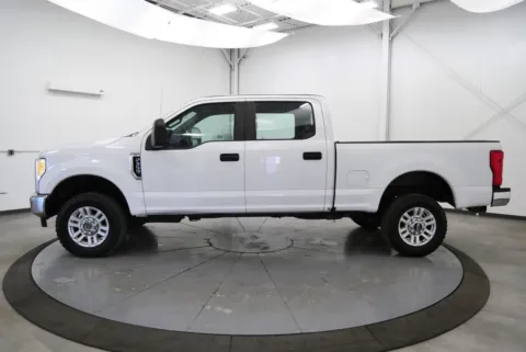 More photos of 2017 Ford F-350SD XL at Chillicothe Truck, OH