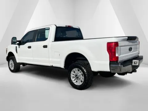 Another view of 2017 Ford F-350SD for sale in Chillicothe, OH at Chillicothe Truck