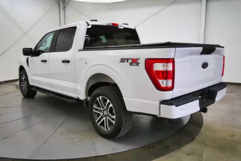 More photos of 2022 Ford F-150 XL at Chillicothe Truck, OH