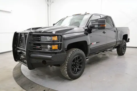 Another view of 2018 Chevrolet Silverado 2500HD LTZ for sale in Chillicothe, OH at Chillicothe Truck