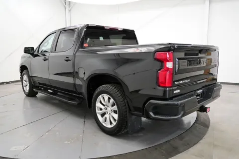 More photos of 2020 Chevrolet Silverado 1500 Custom at Chillicothe Truck, OH