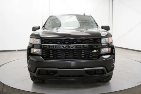 Photos of 2020 Chevrolet Silverado 1500 Custom for sale in Chillicothe, OH at Chillicothe Truck