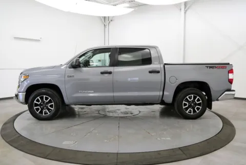 More photos of 2018 Toyota Tundra SR5 at Chillicothe Truck, OH