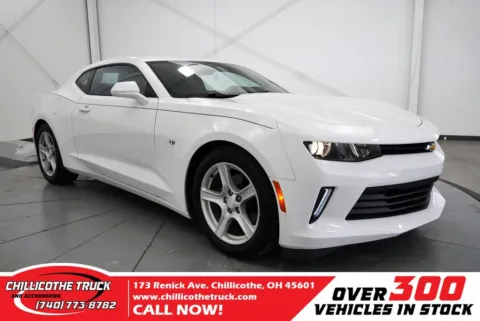 White 2017 Chevrolet Camaro 1LT for sale in Chillicothe, OH