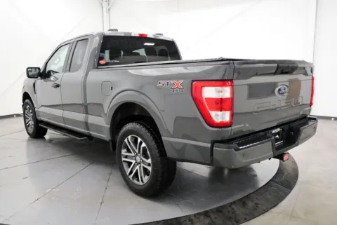 More photos of 2021 Ford F-150 XL at Chillicothe Truck, OH