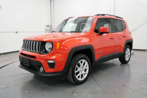 Another view of 2021 Jeep Renegade Latitude for sale in Chillicothe, OH at Chillicothe Truck
