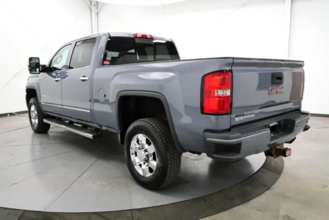 More photos of 2016 GMC Sierra 3500HD Denali at Chillicothe Truck, OH