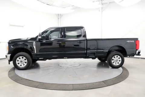 More photos of 2023 Ford F-250SD XLT at Chillicothe Truck, OH