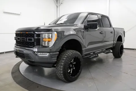 Another view of 2021 Ford F-150 XLT for sale in Chillicothe, OH at Chillicothe Truck