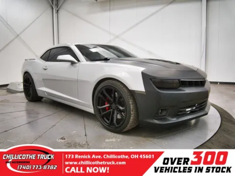 Silver 2015 Chevrolet Camaro SS for sale in Chillicothe, OH