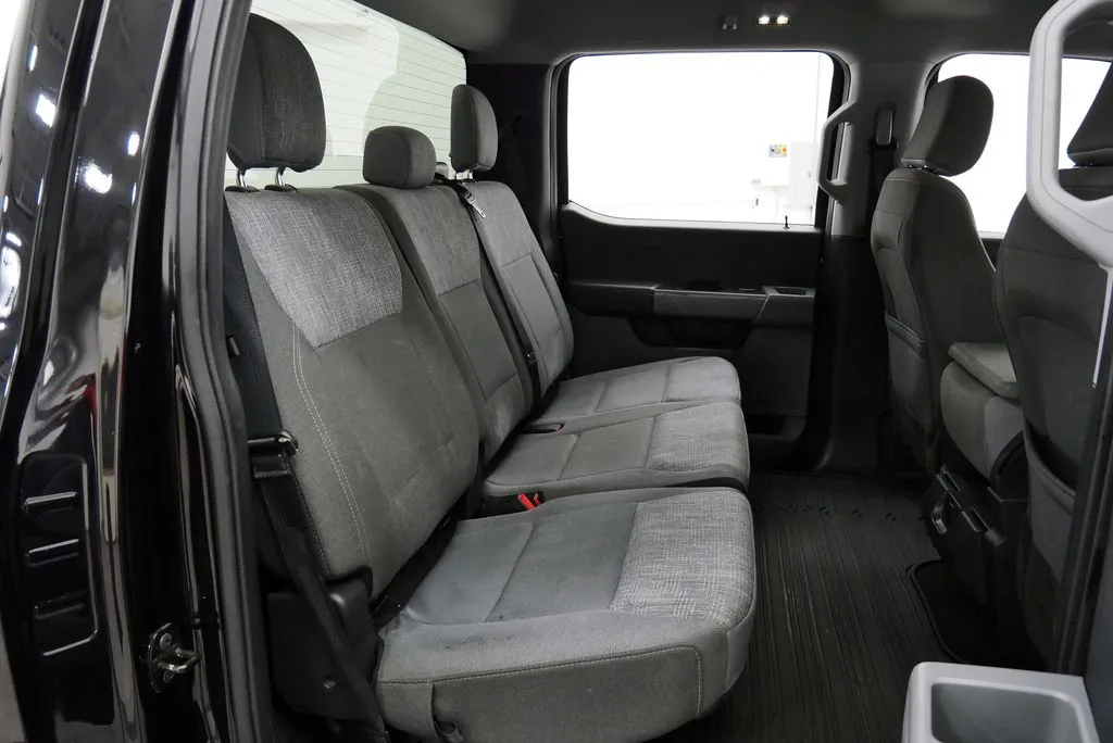 2022 Ford F-150 XLT - Photo 17