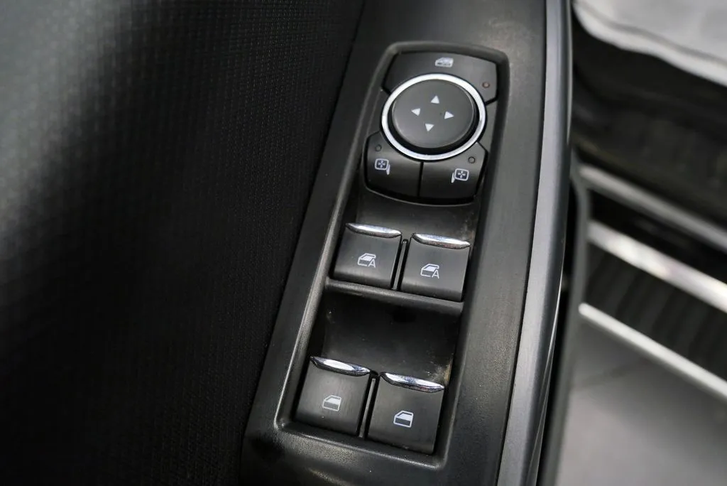 2022 Ford F-150 XLT - Photo 13