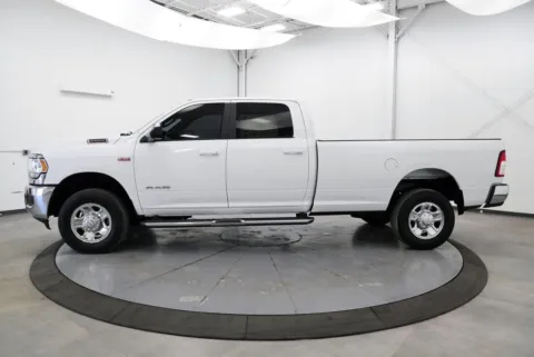 More photos of 2021 Ram 2500 Big Horn at Chillicothe Truck, OH