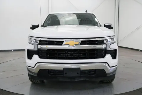 Photos of 2024 Chevrolet Silverado 1500 LT for sale in Chillicothe, OH at Chillicothe Truck