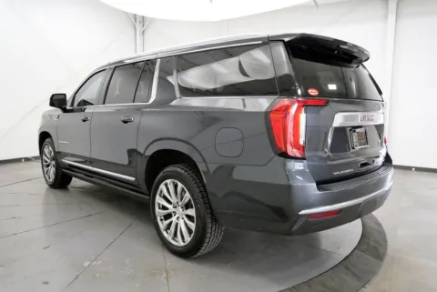 More photos of 2021 GMC Yukon XL Denali at Chillicothe Truck, OH