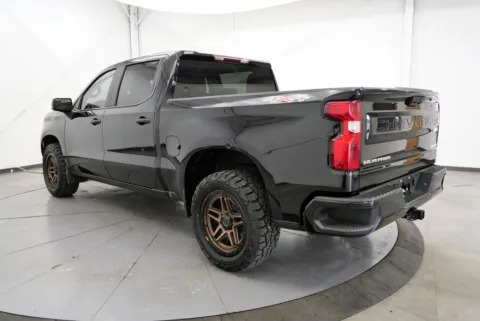 More photos of 2022 Chevrolet Silverado 1500 Custom at Chillicothe Truck, OH