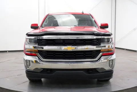Photos of 2016 Chevrolet Silverado 1500 LT for sale in Chillicothe, OH at Chillicothe Truck
