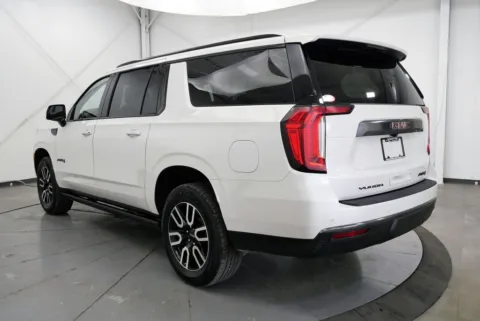 More photos of 2023 GMC Yukon XL AT4 at Chillicothe Truck, OH