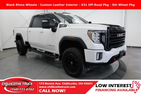 White 2020 GMC Sierra 2500HD AT4 for sale in Chillicothe, OH