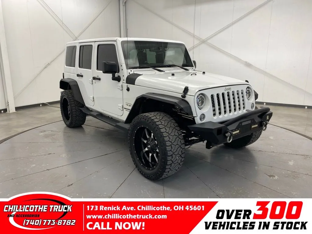 White 2016 Jeep Wrangler Unlimited Sahara for sale in Chillicothe, OH
