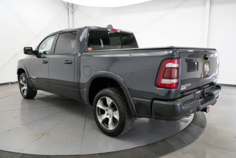 More photos of 2019 Ram 1500 Laramie at Chillicothe Truck, OH