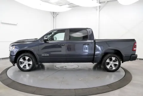 More photos of 2019 Ram 1500 Laramie at Chillicothe Truck, OH