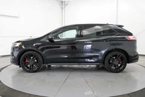 More photos of 2019 Ford Edge ST at Chillicothe Truck, OH