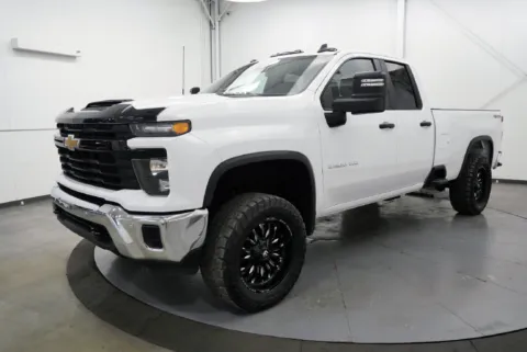 More photos of 2025 Chevrolet Silverado 2500 HD Work Truck at Chillicothe Truck, OH
