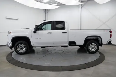 More photos of 2025 Chevrolet Silverado 2500 HD Work Truck at Chillicothe Truck, OH