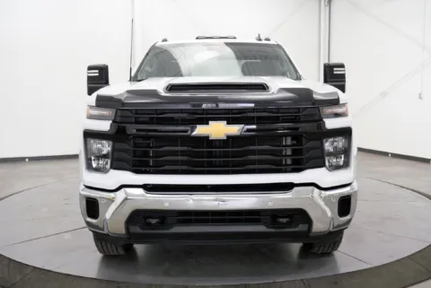 Another view of 2025 Chevrolet Silverado 2500 HD Work Truck for sale in Chillicothe, OH at Chillicothe Truck
