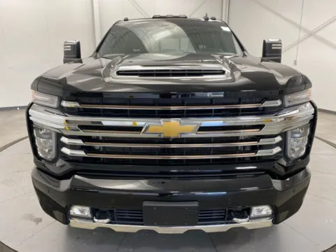 Photos of 2022 Chevrolet Silverado 2500HD High Country for sale in Chillicothe, OH at Chillicothe Truck