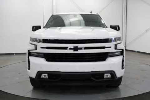 Photos of 2019 Chevrolet Silverado 1500 RST for sale in Chillicothe, OH at Chillicothe Truck