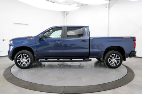 More photos of 2019 Chevrolet Silverado 1500 Custom Trail Boss at Chillicothe Truck, OH