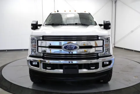 Photos of 2019 Ford F-250SD Lariat for sale in Chillicothe, OH at Chillicothe Truck