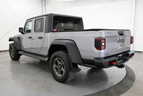 More photos of 2020 Jeep Gladiator Rubicon at Chillicothe Truck, OH