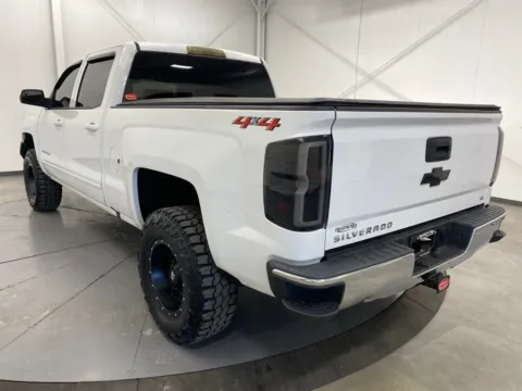 More photos of 2018 Chevrolet Silverado 1500 LT at Chillicothe Truck, OH