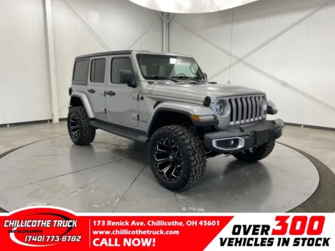 Silver 2018 Jeep Wrangler Unlimited Sahara for sale in Chillicothe, OH