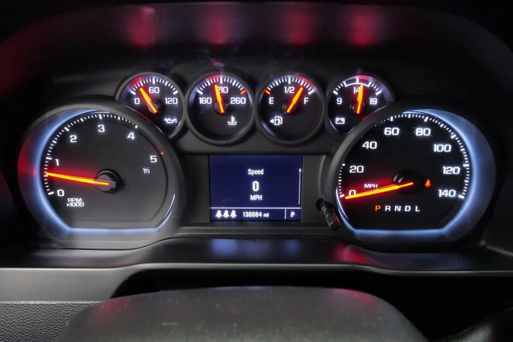 2024 Chevrolet Silverado 2500HD Custom - Photo 23