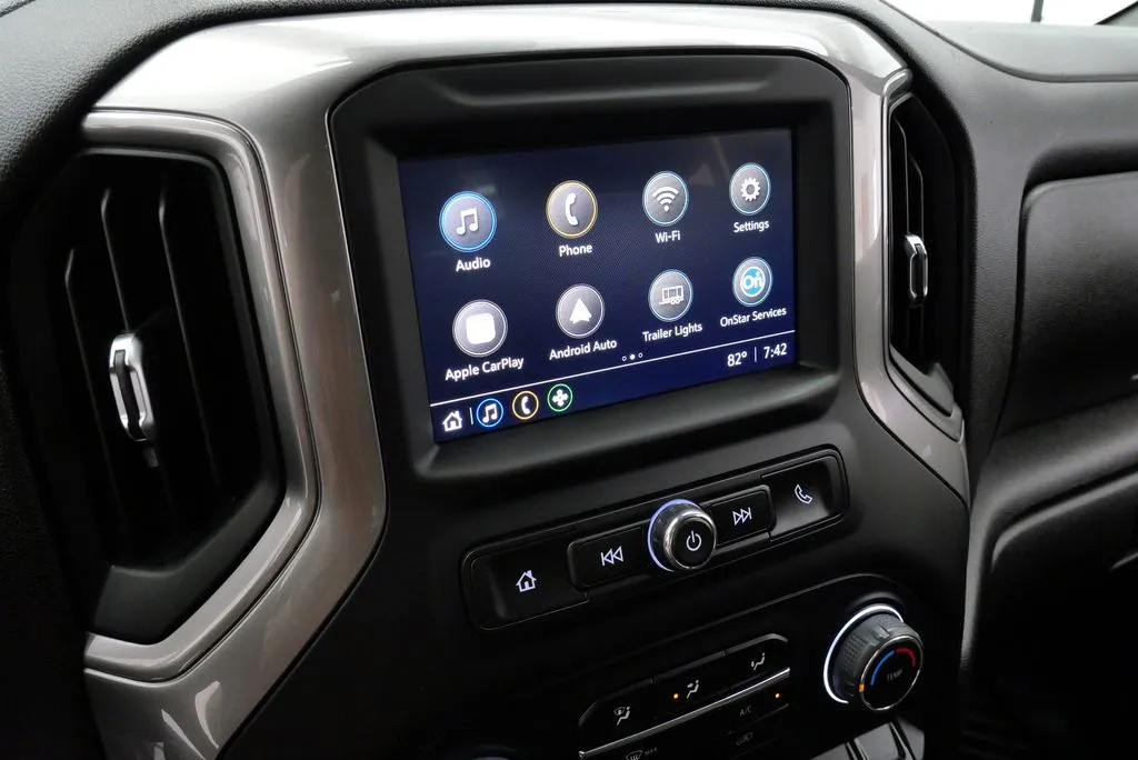 2024 Chevrolet Silverado 2500HD Custom - Photo 29