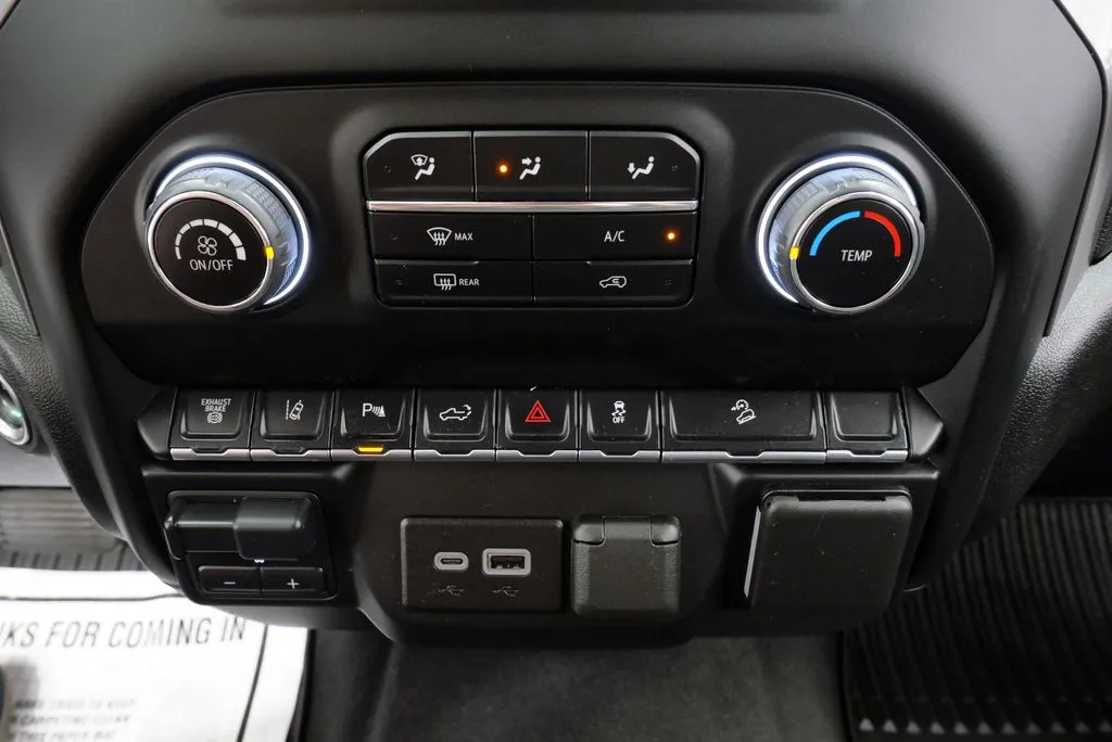 2024 Chevrolet Silverado 2500HD Custom - Photo 28