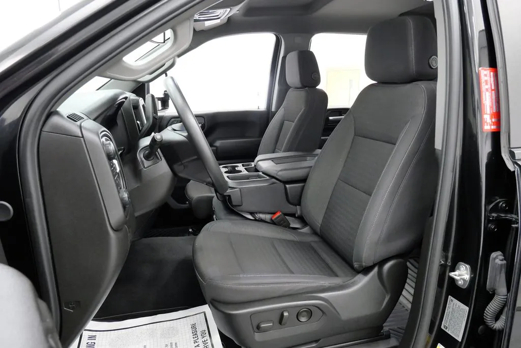 2024 Chevrolet Silverado 2500HD Custom - Photo 11