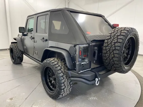 More photos of 2016 Jeep Wrangler Unlimited Sahara at Chillicothe Truck, OH
