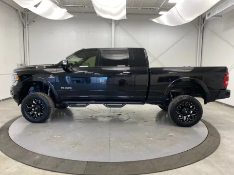 More photos of 2020 Ram 2500 Laramie at Chillicothe Truck, OH